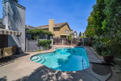 8859 Springhurst Drive, Elk Grove, CA 95624 - Photo 41
