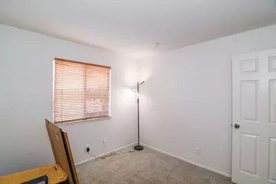 8859 Springhurst Drive, Elk Grove, CA 95624 - Photo 31
