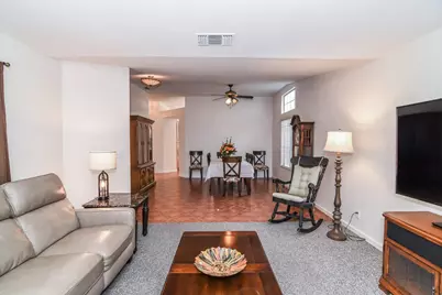 8859 Springhurst Drive, Elk Grove, CA 95624 - Photo 9