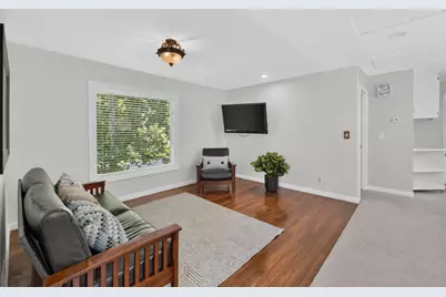 9080 Trumbauer Way, Elk Grove, CA 95758 - Photo 33