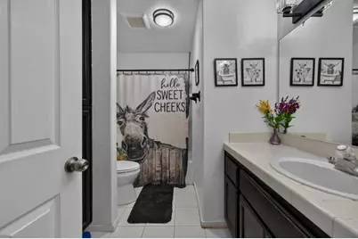 4533 Terrace Downs Way, Sacramento, CA 95842 - Photo 15