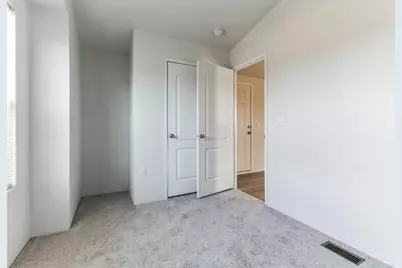 S Chinowth St. #74, Visalia, CA 93277 - Photo 9