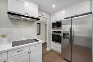 105 Waterglen Cir, Sacramento, CA 95826 - Photo 17
