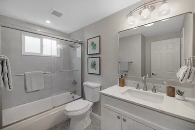 105 Waterglen Circle, Sacramento, CA 95826 - Photo 29