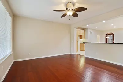 9864 Elston Circle, Elk Grove, CA 95757 - Photo 11