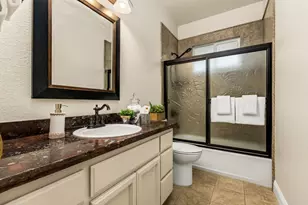 10228 Blue Light Ln, Auburn, CA 95603 - Photo 23