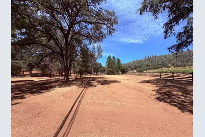 7836 Mount Aukum Road, Somerset, CA 95684 - Photo 15
