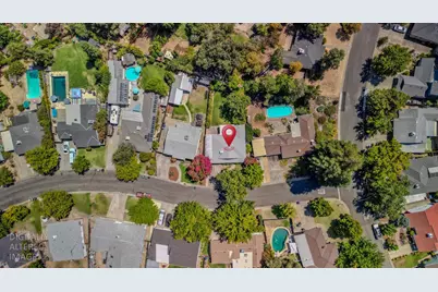 2804 Becerra Way, Sacramento, CA 95821 - Photo 3