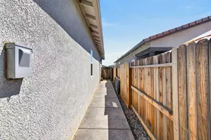 750 Tamarack Ct, Plumas Lake, CA 95961 - Photo 41