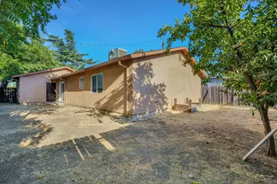 336 S Airport Way, Stockton, CA 95205 - Photo 37