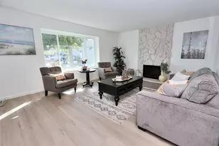 7821 Dove Creek Ct, Sacramento, CA 95828 - Photo 9