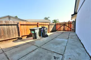 7821 Dove Creek Ct, Sacramento, CA 95828 - Photo 53