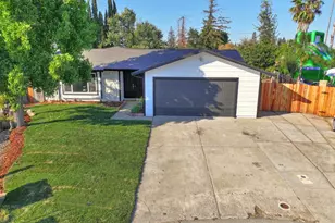 7821 Dove Creek Ct, Sacramento, CA 95828 - Photo 3
