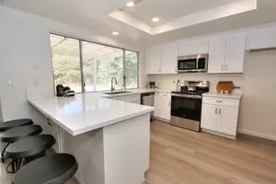 7821 Dove Creek Ct, Sacramento, CA 95828 - Photo 25