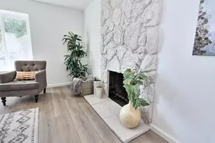7821 Dove Creek Ct, Sacramento, CA 95828 - Photo 11
