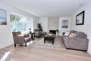 7821 Dove Creek Ct, Sacramento, CA 95828 - Photo 7