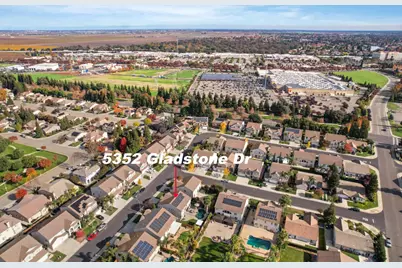 5352 Gladstone, Stockton, CA 95219 - Photo 69