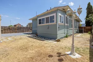 112 Irwin Ct, Hanford, CA 93230 - Photo 39