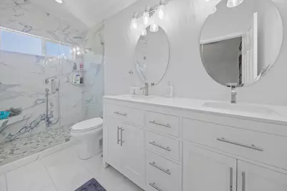 269 E Century Boulevard, Lodi, CA 95240 - Photo 29