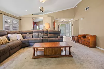 269 E Century Boulevard, Lodi, CA 95240 - Photo 9