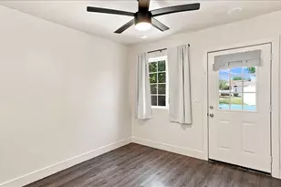 2418 E Park St, Stockton, CA 95205 - Photo 33