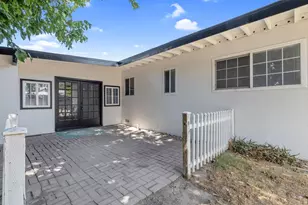 2214 S Locust St, Visalia, CA 93277 - Photo 37