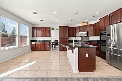 1686 Aletsch Way, Manteca, CA 95337 - Photo 29
