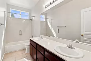1686 Aletsch Way, Manteca, CA 95337 - Photo 41