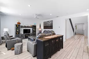 7506 Darque Wy, Elk Grove, CA 95757 - Photo 17