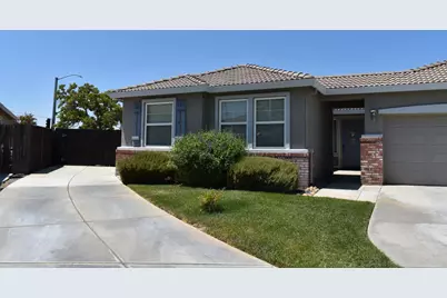 2051 Coliseum, Los Banos, CA 93635 - Photo 3