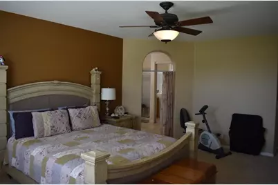 2051 Coliseum, Los Banos, CA 93635 - Photo 17