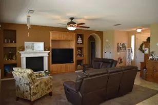 2051 Coliseum, Los Banos, CA 93635 - Photo 7