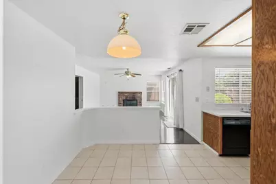 8715 Deer Creek Circle, Stockton, CA 95210 - Photo 11