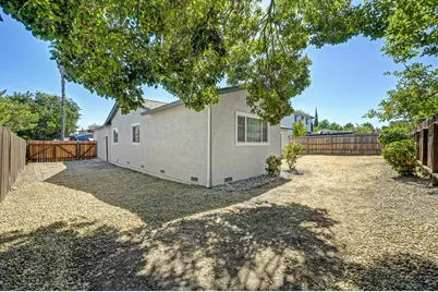 141 Gunnison Avenue, Sacramento, CA 95838 - Photo 43