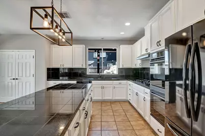 537 Gregory, Manteca, CA 95336 - Photo 19