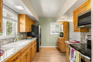2365 Santa Anita Dr, Sacramento, CA 95825 - Photo 11