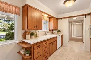 6218 St James Dr, Carmichael, CA 95608 - Photo 11