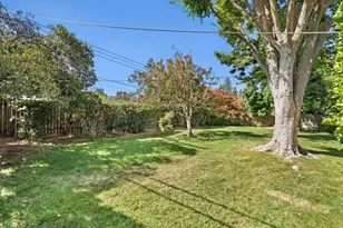 6218 St James Dr, Carmichael, CA 95608 - Photo 27