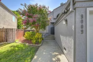 9009 Chaff Ct, Elk Grove, CA 95758 - Photo 5