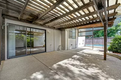 9009 Chaff Court, Elk Grove, CA 95758 - Photo 51