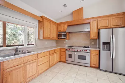 4915 Patterson Drive, Diamond Springs, CA 95619 - Photo 13