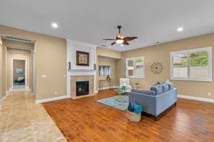 2442 Pepper Tree Ln, Manteca, CA 95336 - Photo 9