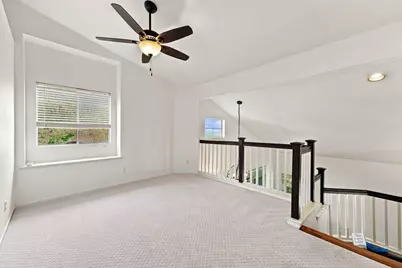 9401 Windrunner Lane, Elk Grove, CA 95758 - Photo 33