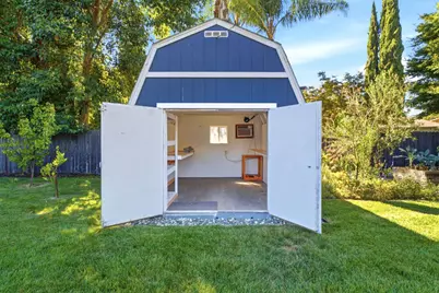 6860 Pocket Road, Sacramento, CA 95831 - Photo 49