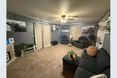 1971 Madera Avenue, Dos Palos, CA 93620 - Photo 5
