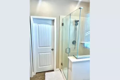 2009 Gus Vilallta Drive, Los Banos, CA 93635 - Photo 13