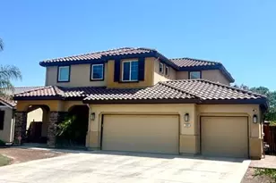 2009 Gus Vilallta Dr, Los Banos, CA 93635 - Photo 1