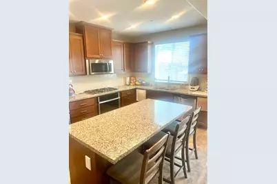 2009 Gus Vilallta Drive, Los Banos, CA 93635 - Photo 25