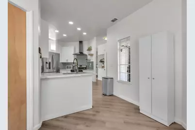 5300 Blue Sapphire Court, Elk Grove, CA 95758 - Photo 13