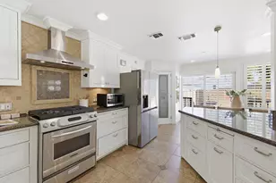 2581 Maryal Dr, Sacramento, CA 95821 - Photo 21